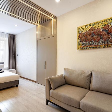Alfa Apartments Svobody 39 Lviv Dış mekan fotoğraf