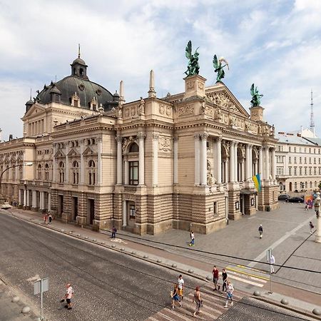 Alfa Apartments Svobody 39 Lviv Dış mekan fotoğraf