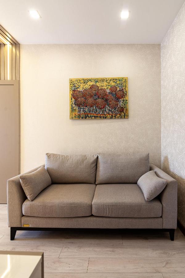 Alfa Apartments Svobody 39 Lviv Dış mekan fotoğraf