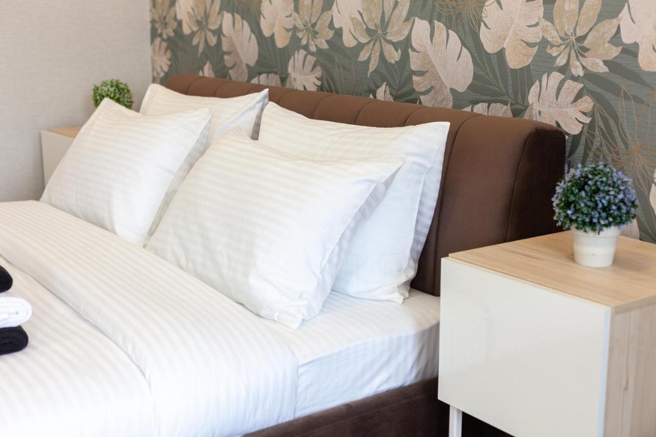 Alfa Apartments Svobody 39 Lviv Dış mekan fotoğraf